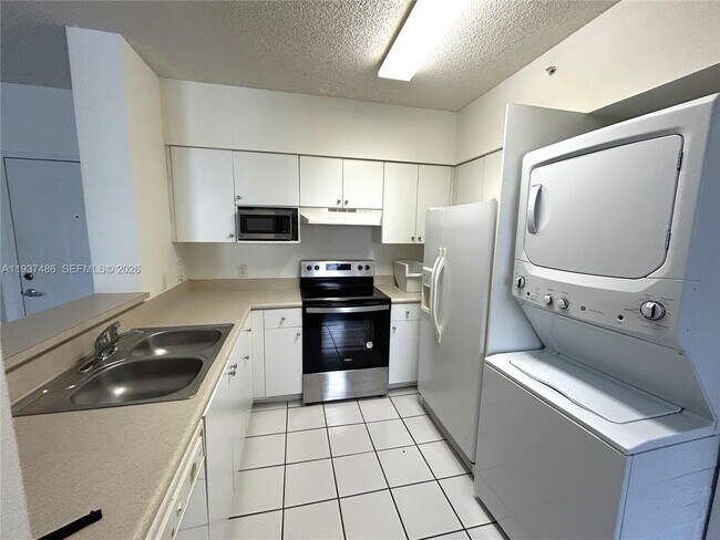 Foto del edificio - 5091 NW 7th St