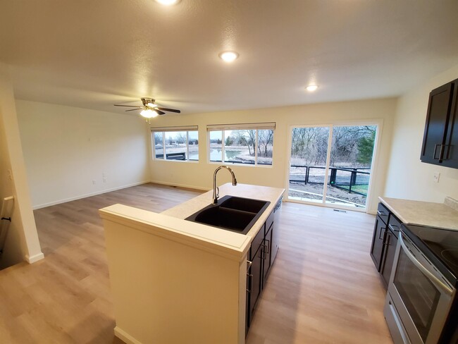 Foto del edificio - 13609 E Pawnee St