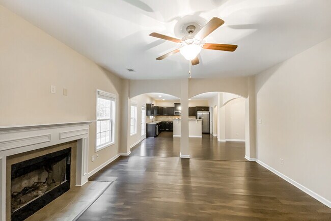 Foto del edificio - 390 Cliffhaven Cir