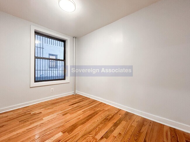 Foto del edificio - 518 West 204th Street