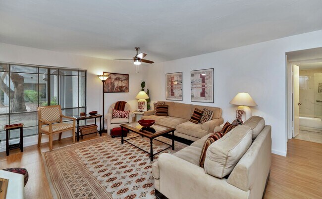 Foto del edificio - Rates Vary $2,245 - $3,995