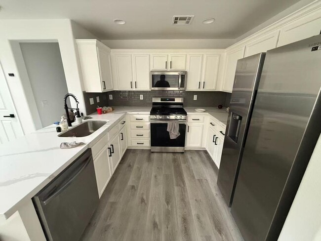 Foto del edificio - 1031 Monte De Oro Ave