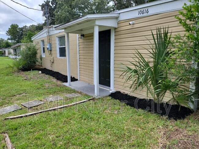 Foto del edificio - 10616 Haverford Rd