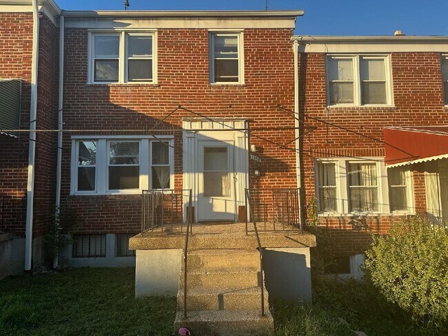 Building Photo - 1658 Winford Rd