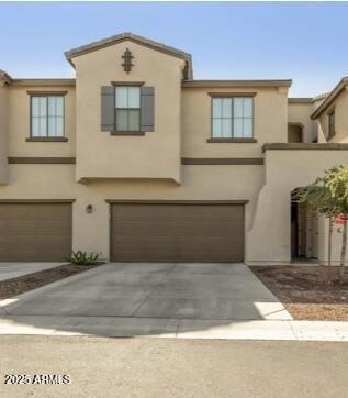 Foto principal - 3900 E Baseline Rd