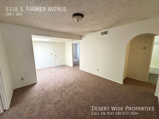 Building Photo - 5318 S Farmer Ave