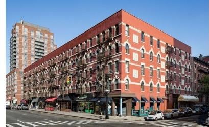 Building Photo - 104 8th Ave