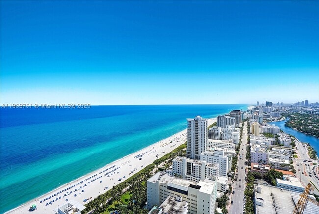 Building Photo - 4401 Collins Ave