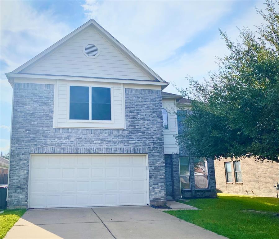 Foto principal - 3303 Barkers Crossing Ave