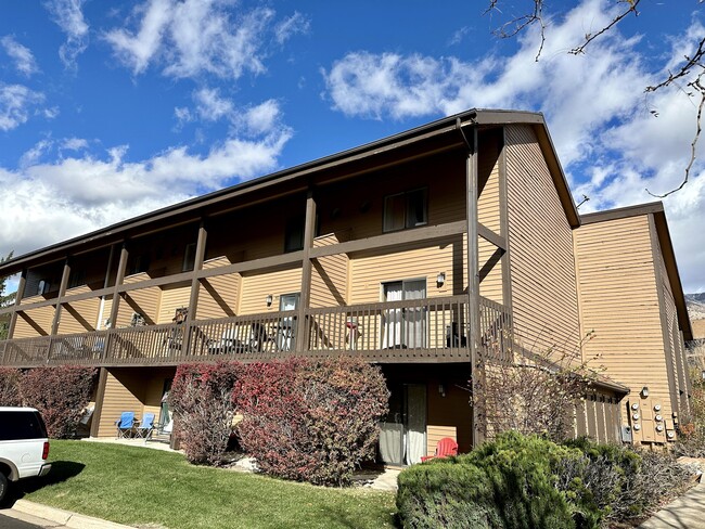 Foto del edificio - 3615 N Wolf Creek Dr