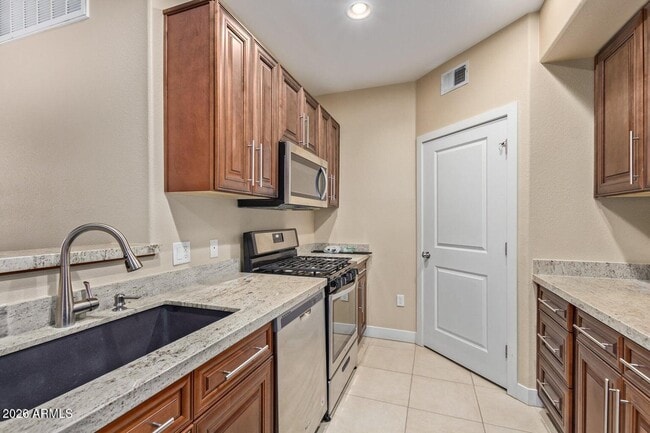 Foto del edificio - 6900 E Princess Dr