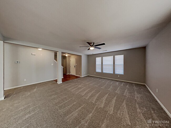 Foto del edificio - 815 Skywatch Ln