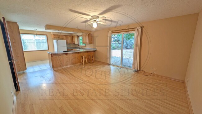 Foto del edificio - 15166 SE Topaz Ave