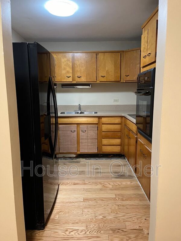 Building Photo - 30 Edgemont Rd