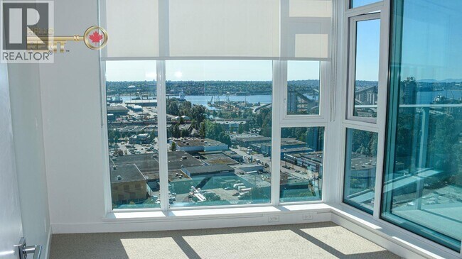 Building Photo - 1401 Hunter St