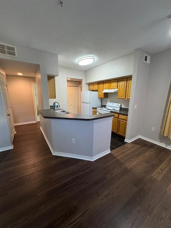 Foto del edificio - 5957 Westgate Dr