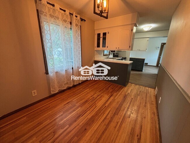 Foto del edificio - 6727 Bloomington Ave S