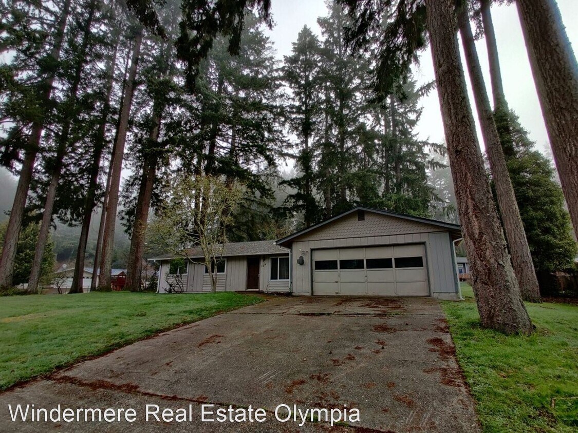 Primary Photo - 3 br, 2 bath House - 1214 Firpark Dr SE