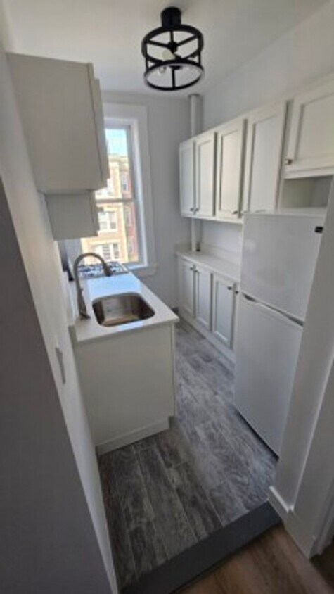 Foto principal - NO FEE - Allston 1 bedroom