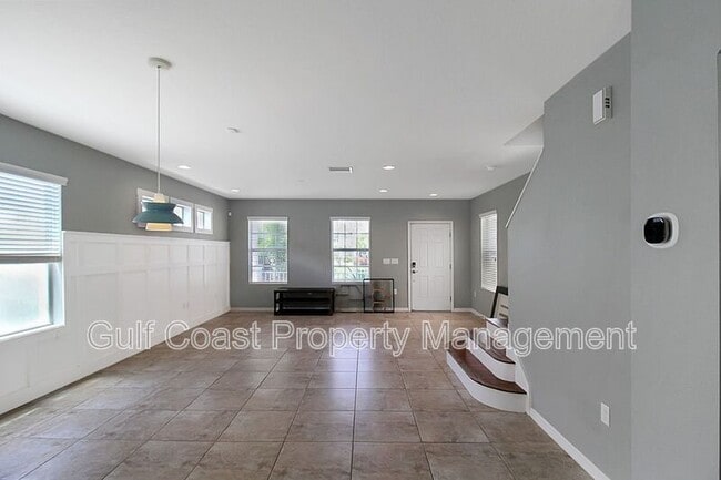 Building Photo - 6417 Autumn Woods Way