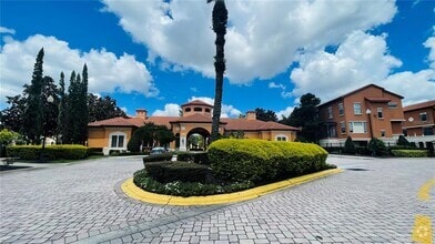 Building Photo - 6149 Metrowest Blvd