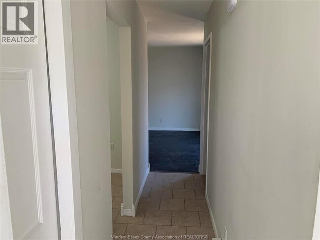 Building Photo - 1340 Cottage Pl