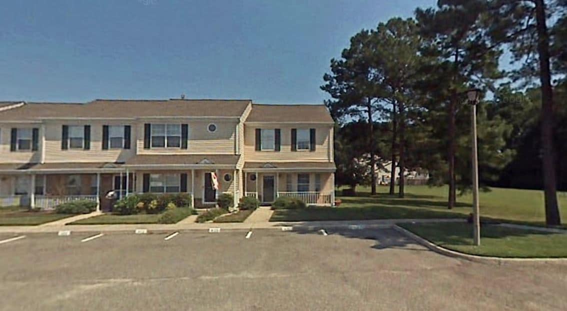 400 Monument Court, Yorktown, VA 23693 Townhome Rentals in Yorktown