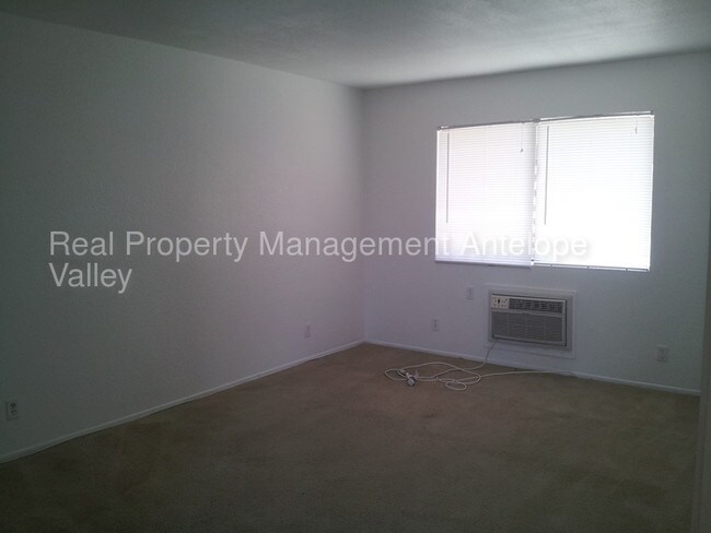 Foto del edificio - 2875 Sycamore Ave