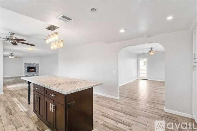 Foto del edificio - 29280 Mammoth Pl