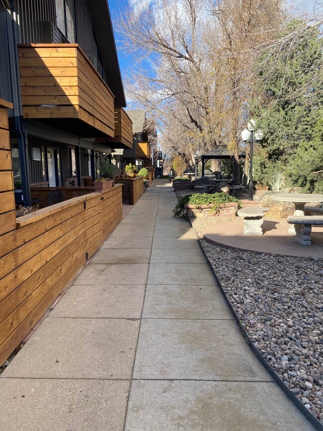 Building Photo - St Moritz