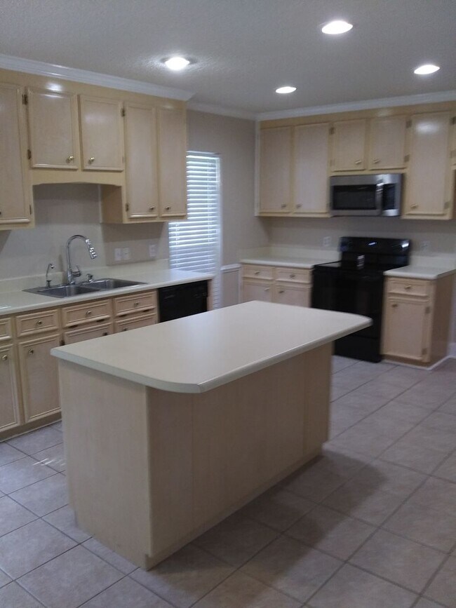 Foto del edificio - 148 Cobblefield Dr