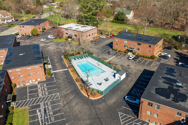 Aerial Photo - Mills Falls Condominium