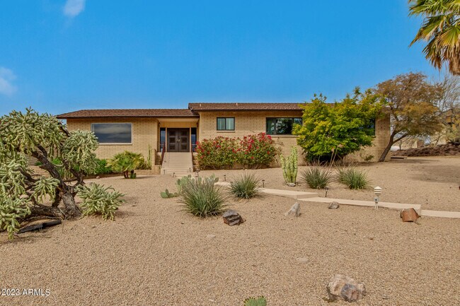 Foto del edificio - 5816 N 39th St