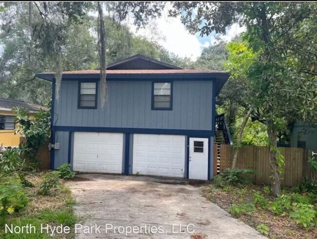 Foto del edificio - River Front Stilt Home