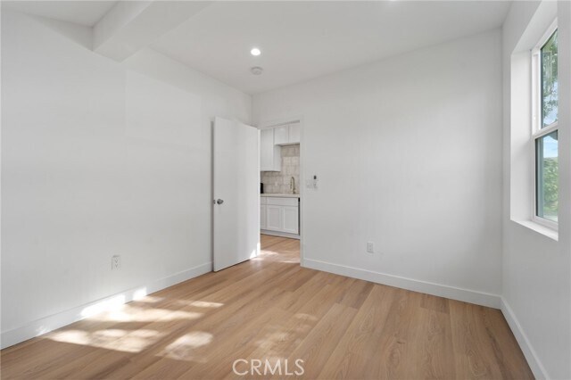 Foto del edificio - 7944 Moorcroft Ave