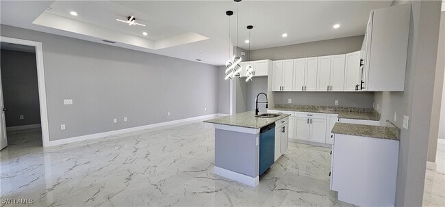 Building Photo - 4706 6th St W