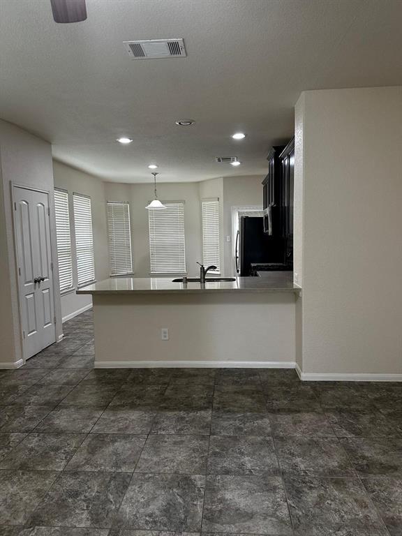 Building Photo - 8919 Birney Ln