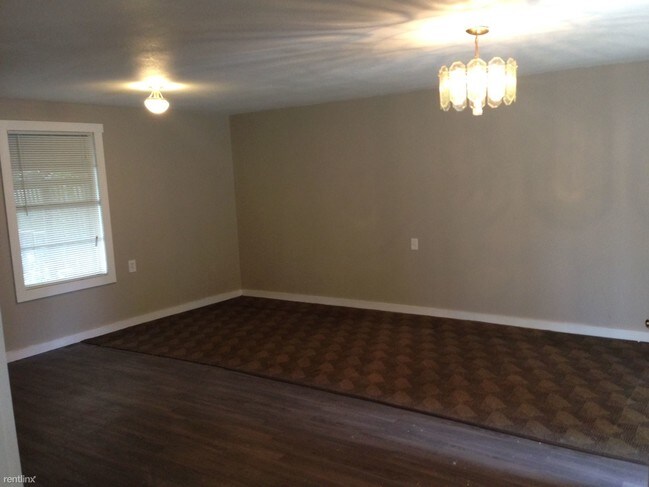 Building Photo - 138 Morrill Ave