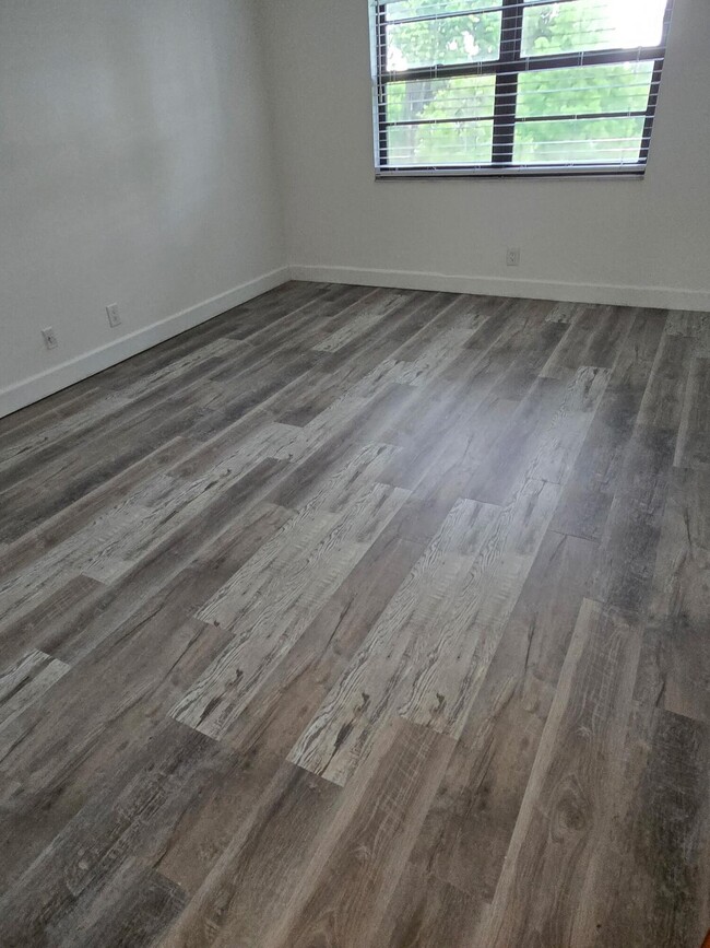 Foto del edificio - 9235 SW 8th St