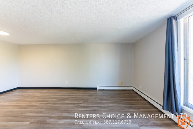 Photo du bâtiment - Renovated, Utilities Included, Few Stairs