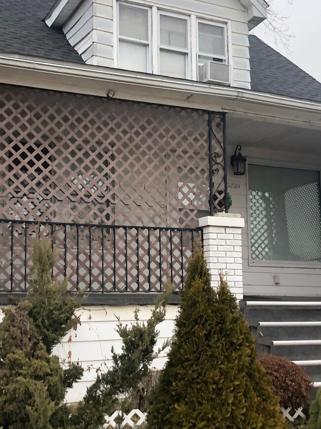 Foto del edificio - 3881 Holbrook St