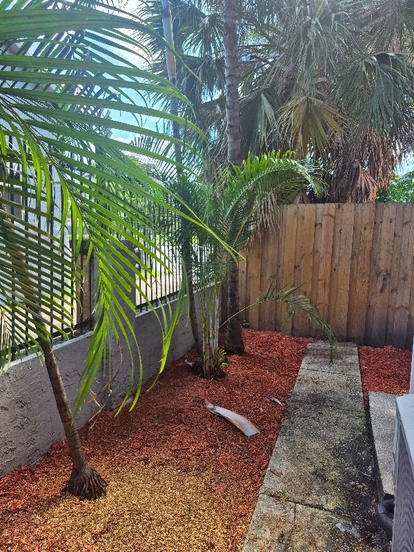 Building Photo - 3311 Broadway