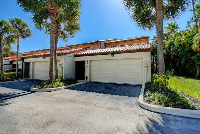 Building Photo - 3908 S Ocean Blvd
