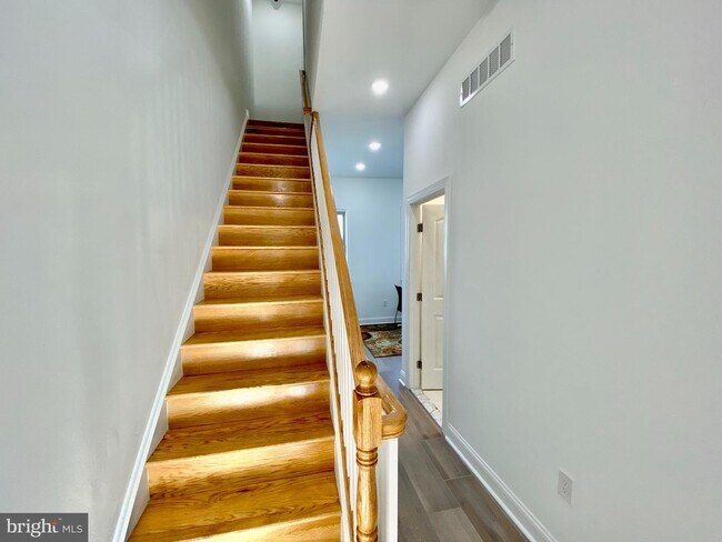 Foto del edificio - 703 Watkins St