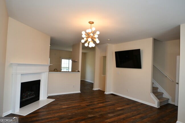 Building Photo - 920 Society Cir