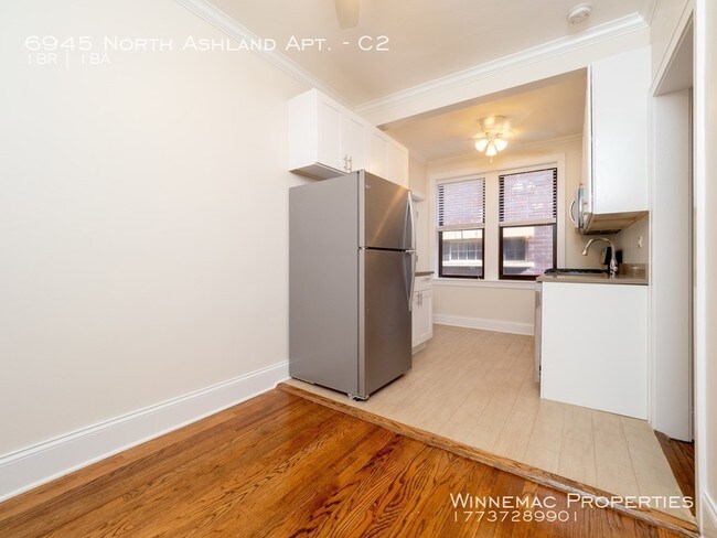 Foto del edificio - 6945 N Ashland Ave