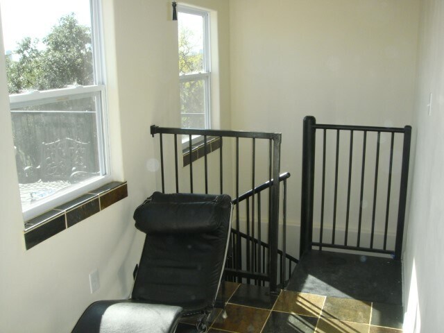 Foto del edificio - 4413 Koehler St