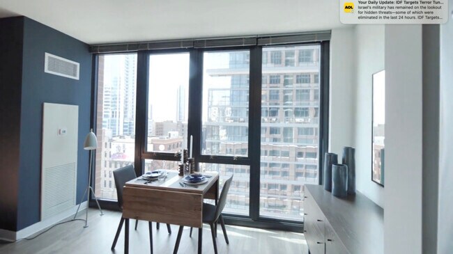 Foto del edificio - 661 N La Salle Dr