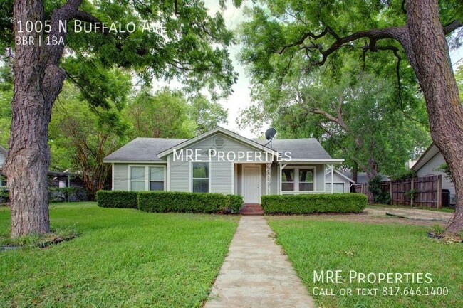 Foto del edificio - Coming Soon! 3 BD, 1 BA Cleburne Home for ...