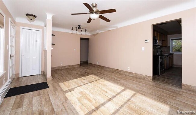 Foto del edificio - 21900 N Tuller Ct